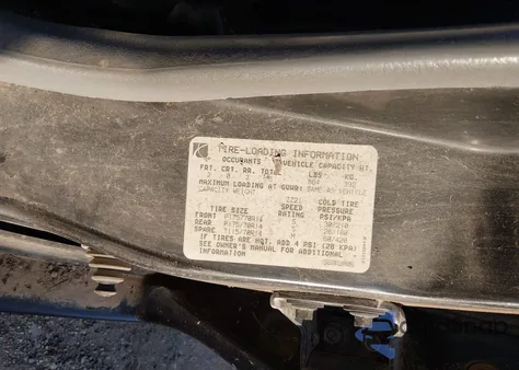 1995 Saturn Sl1 from USA, damaged, VIN 1G8ZH5284SZ354063